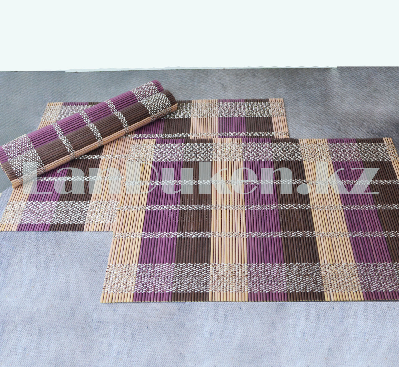 Салфетки сервировочные под тарелки набор 4 в 1 из бамбука плетеные фиолетовая коричневая бежевая - фото 3 - id-p87730184