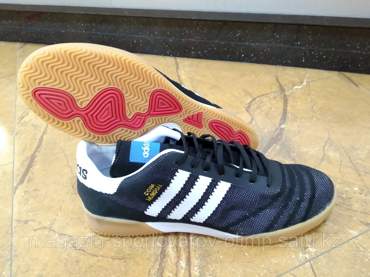 Обувь для футбола, футзалки Adidas