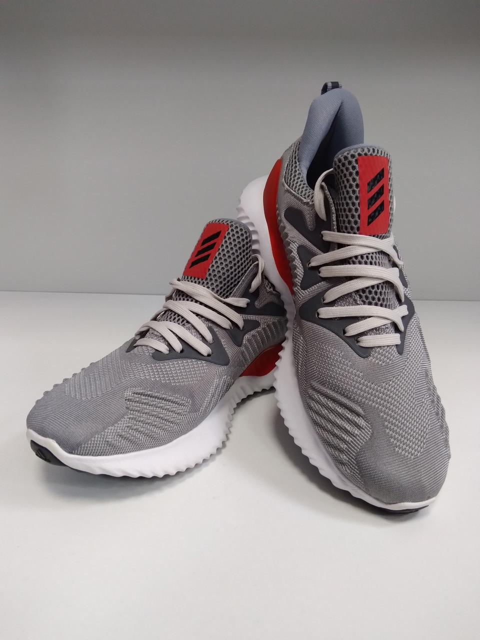Кроссовки - Adidas Alphabounce серые