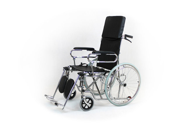 Инвалидная коляска с регулируемой спинкой модель fs902gc-46 (4640), фото 2