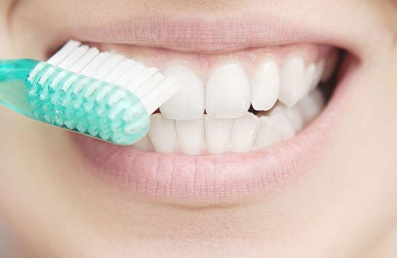 BioSmile Plus (БиоСмайл Плас)- паста для отбеливания зубов