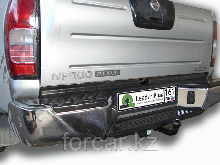 Фаркоп для NISSAN NP 300 (D22A) 2008-...