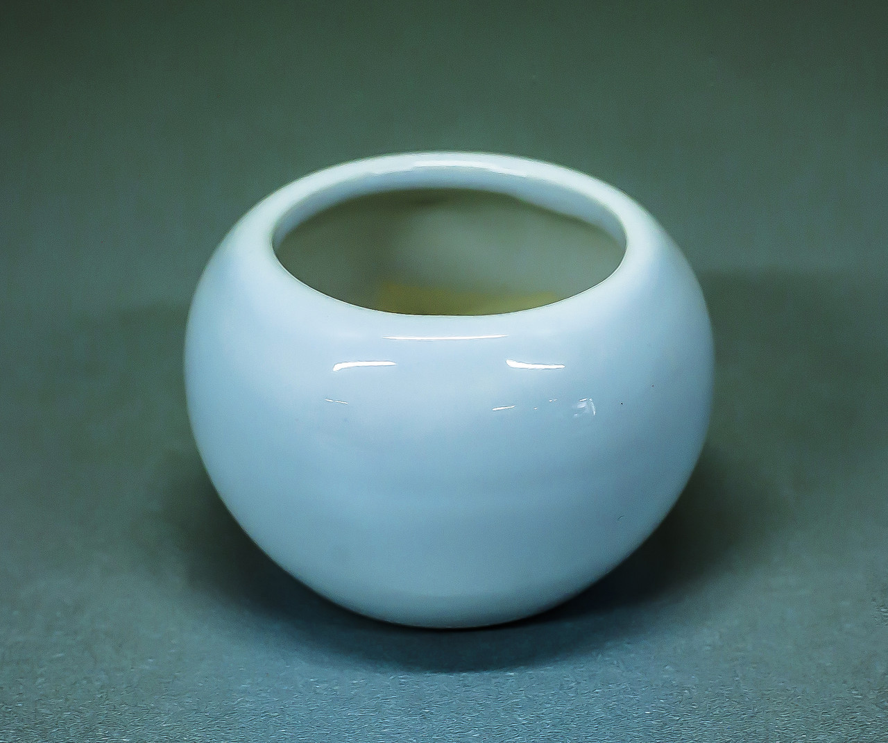 Чаша декоративная "Круглая" (керамика, белая),5см