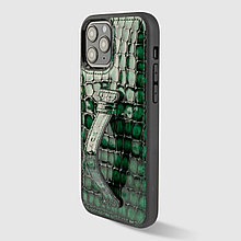 Чехол для телефона iPhone 12/12 Pro с ремешком-держателем зелёный