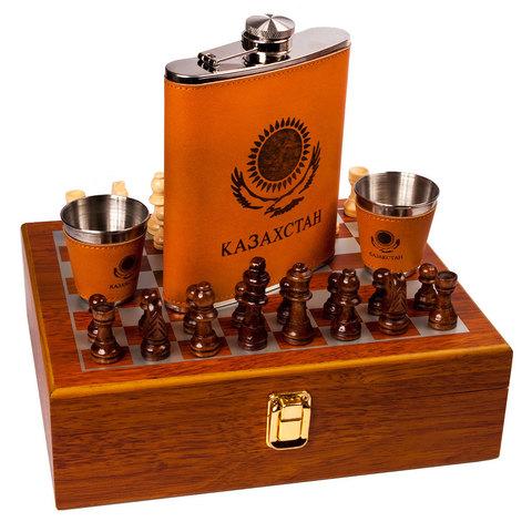 Подарочный набор: шахматы, фляжка, рюмки «Великий комбинатор» в деревянном кейсе (Jack Daniels) - фото 4 - id-p88227720