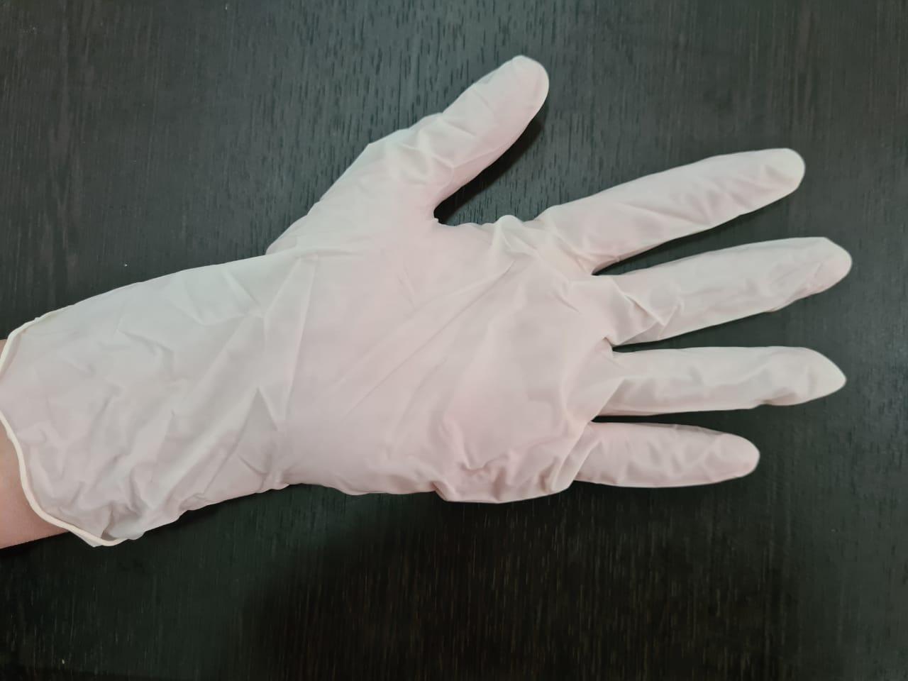 Одноразовые перчатки латексные стерильные опудренные