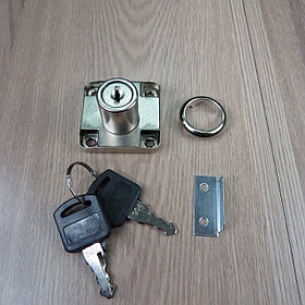 Замок мебельный с ответной планкой