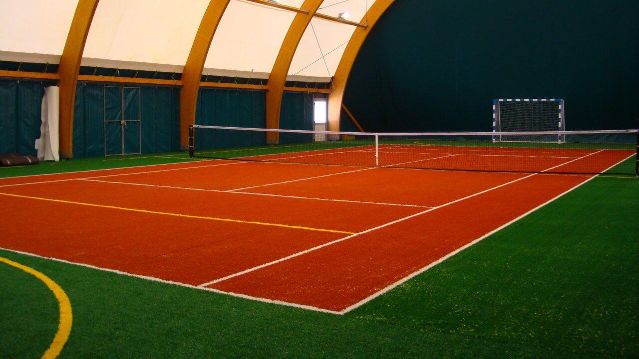 TENNIS GRASS