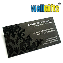 Визитки c выборочной лакировкой