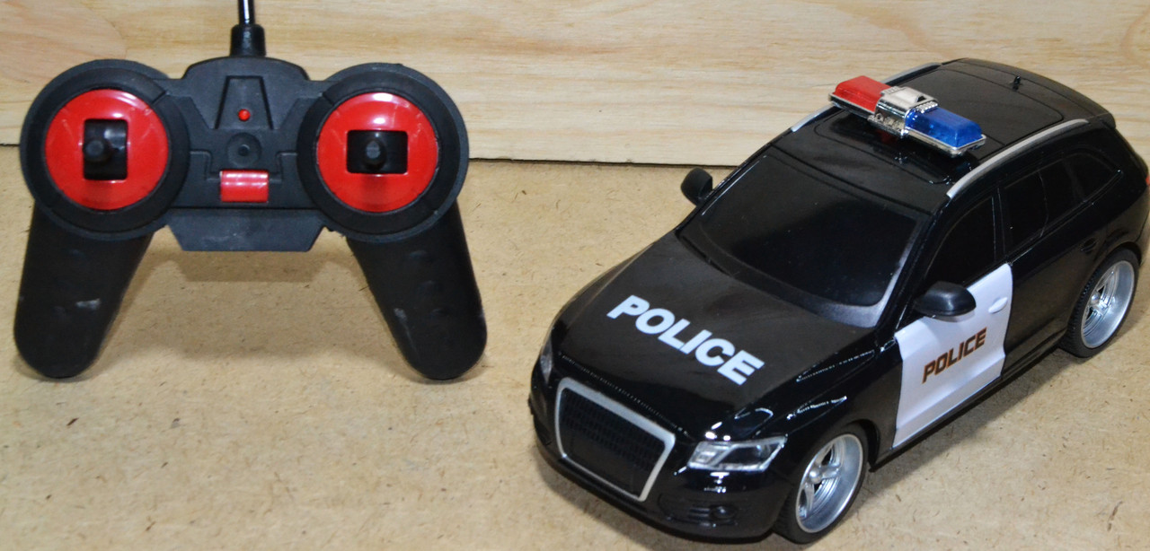 2082-4A Полицейская машина Police Car на р/у 4 функции 27*11