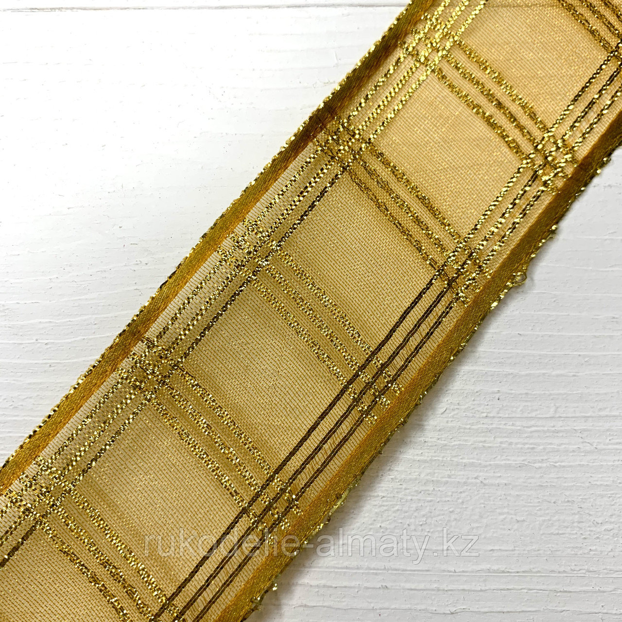 Лента декоративная капроновая с золотыми полосками 40 мм, К-303 - фото 3 - id-p88548940