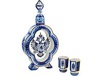 Набор: штоф для водки с двумя стопками Герб России, белый/синий (артикул 82736)