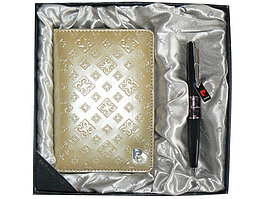 Набор: ручка шариковая, обложка для паспорта. Pierre Cardin, бежевый (артикул 411139)
