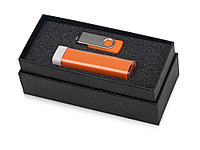 Подарочный набор Flashbank с флешкой и зарядным устройством, оранжевый (артикул 700305.13)