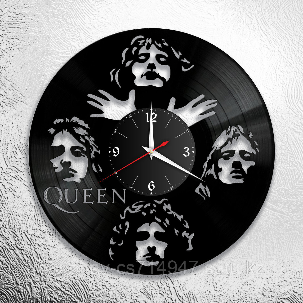 Часы из пластинки, группа Квин Фредди Меркьюри Queen Freddie Mercury, подарок фанатам, любителям, 0700
