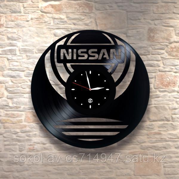 Настенные часы из пластинки, Nissan Ниссан, подарок фантам, любителям, владельцам, 0278