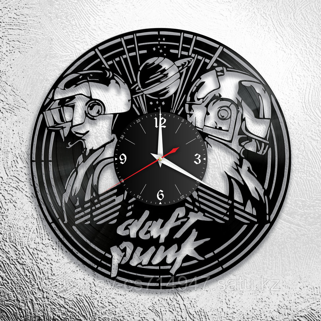 Настенные часы из пластинки, группа Daft Punk, подарок фанатам, любителям, 0654