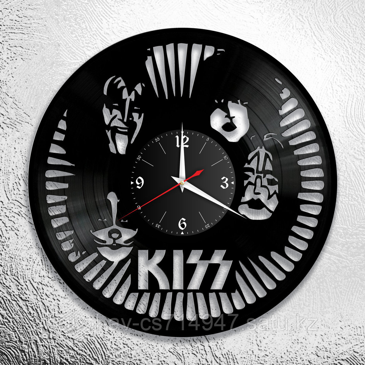 Настенные часы из пластинки, группа KISS, подарок фанатам, любителям, 0671