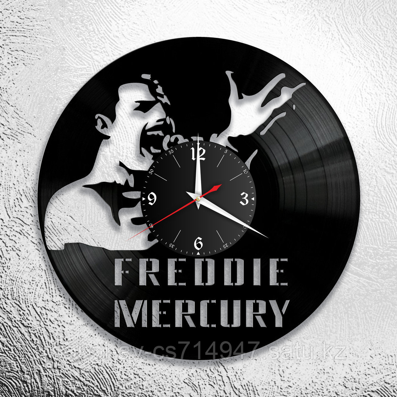 Часы из пластинки, группа Квин Фредди Меркьюри Queen Freddie Mercury, подарок фанатам, любителям, 0701