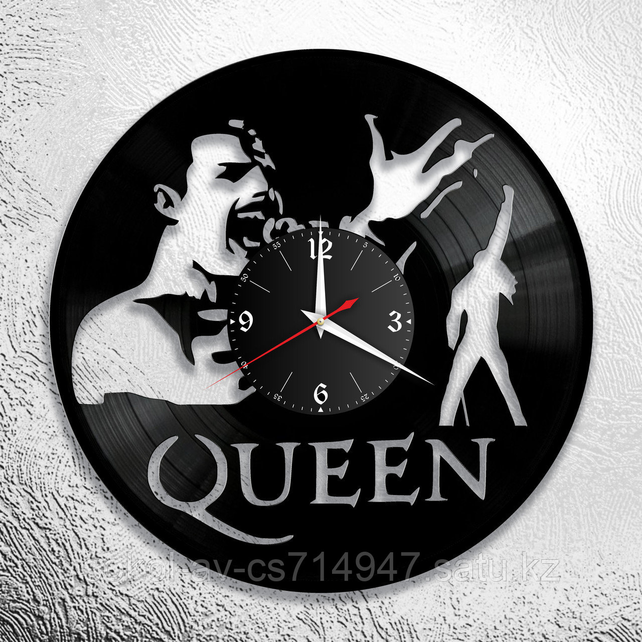 Часы из пластинки, группа Квин Фредди Меркьюри Queen Freddie Mercury, подарок фанатам, любителям, 0705
