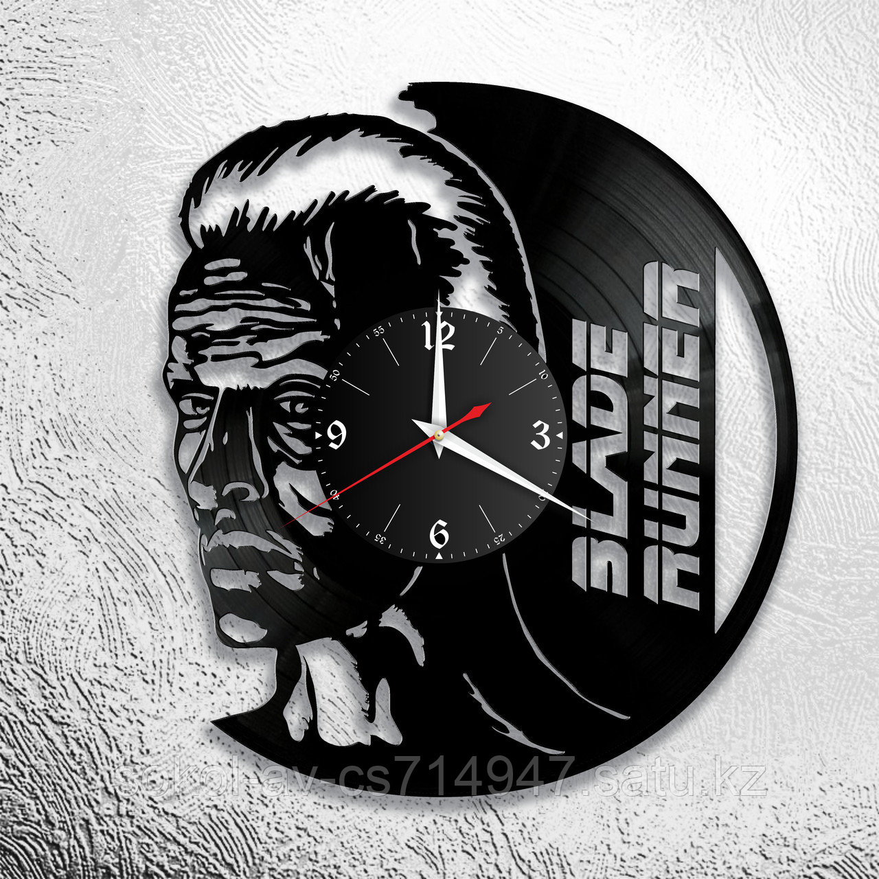 Настенные часы из пластинки Бегущий по лезвию Blade runner, подарок фанатам, любителям, 0871