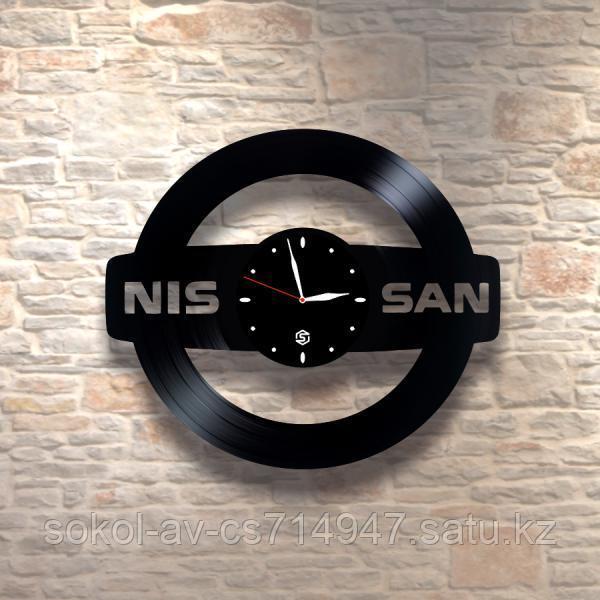 Настенные часы из пластинки, Nissan Ниссан, подарок фантам, любителям, владельцам, 0277