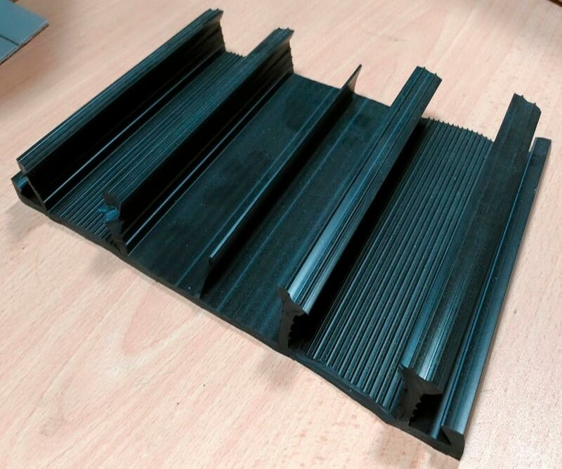 Гидрошпонка (очень много разновидностей) 220