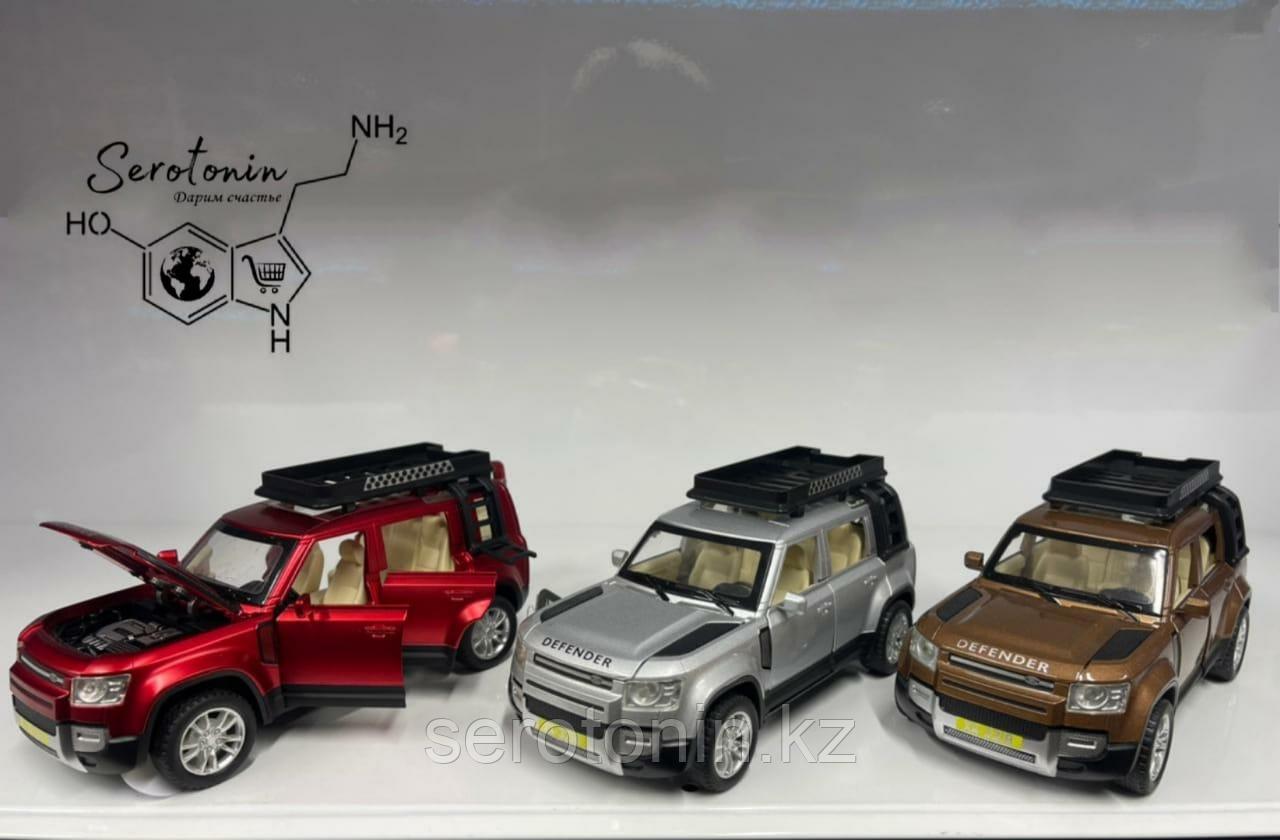 Коллекционные машинки Land Rover Defender - фото 1 - id-p88617596