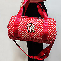 Сумка спортивная дорожная с боковой ручкой и с плечевыми ремнями 306 40*23*23 см красная