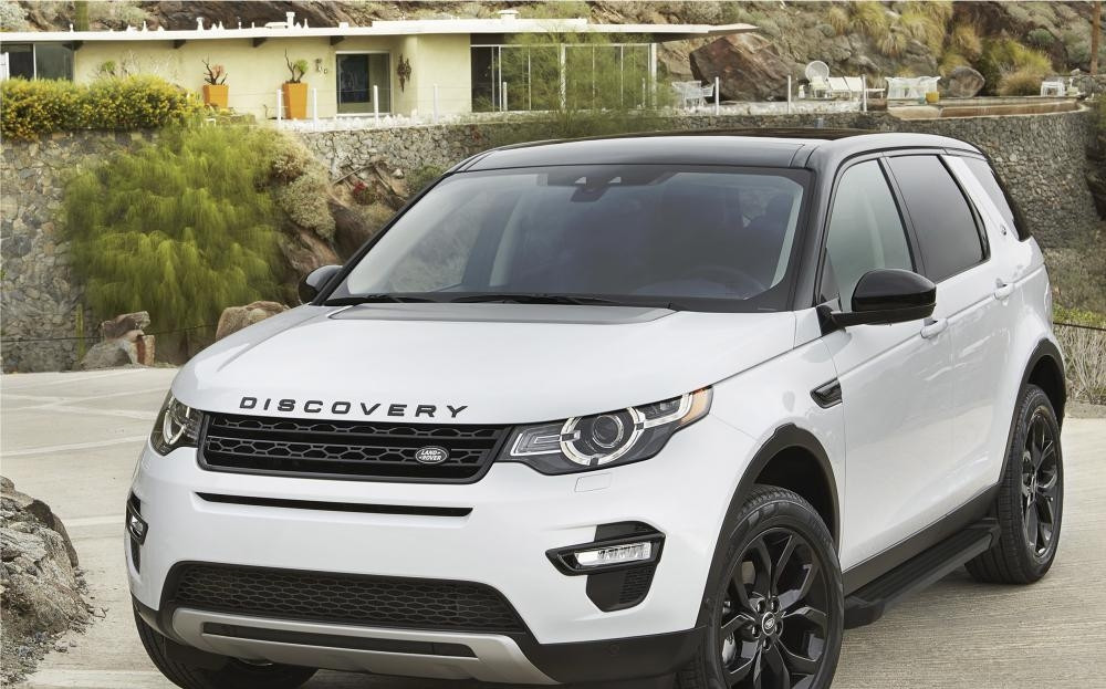 Пороги "Black"  Land Rover Discovery Sport (2014-2021)