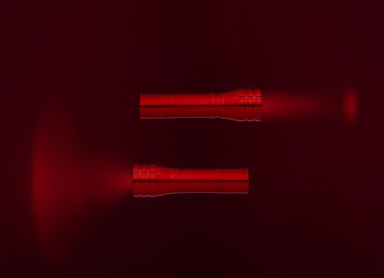 Фонарик с фокусировкой луча Beaming, красный (артикул 10422.50) - фото 4 - id-p88634245