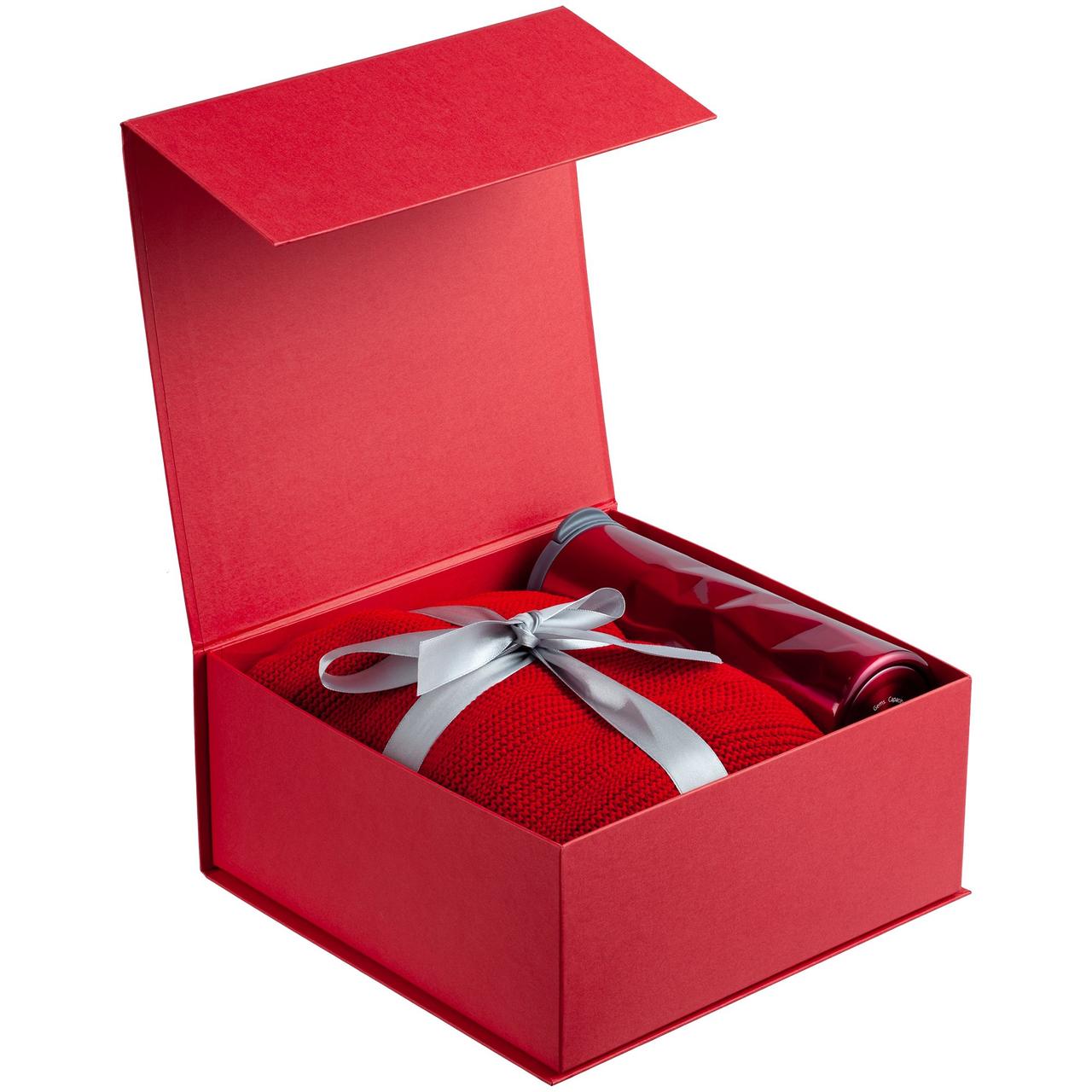 Подарки деловым партнерам. Термостакан Gems Red Rubine, красный Рубин. Коробка для подарка. Подарочный набор "красный". Деловые подарки.