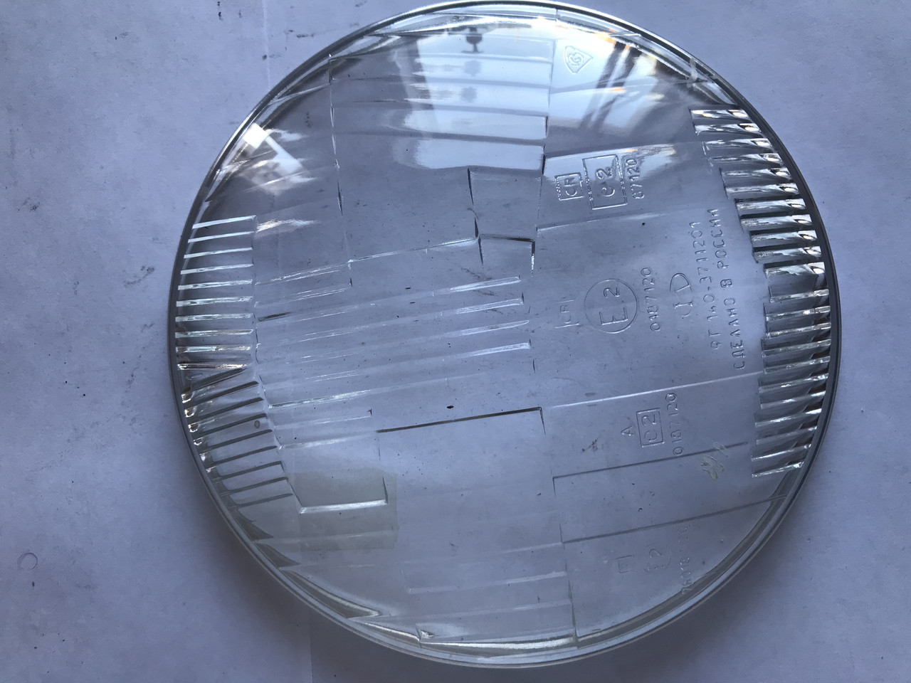 склад лобовых стекол.