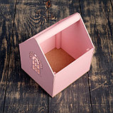 Кашпо деревянное 15×14.5×17.7 см "Домик купца", с окошком, с ручкой, розовый пастельный, фото 2