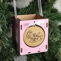 Кашпо деревянное, 10.5×10.5×12 см "Новогоднее. Шар", подарочная упаковка, розовый-золотой