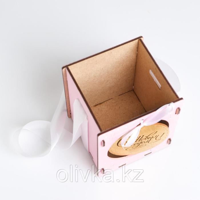 Кашпо деревянное, 10.5×10.5×12 см "Новогоднее. Шар", подарочная упаковка, розовый-золотой - фото 3 - id-p88744087