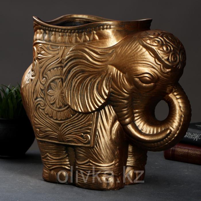 Фигурное кашпо "Слон средний" золото 35х22х36см