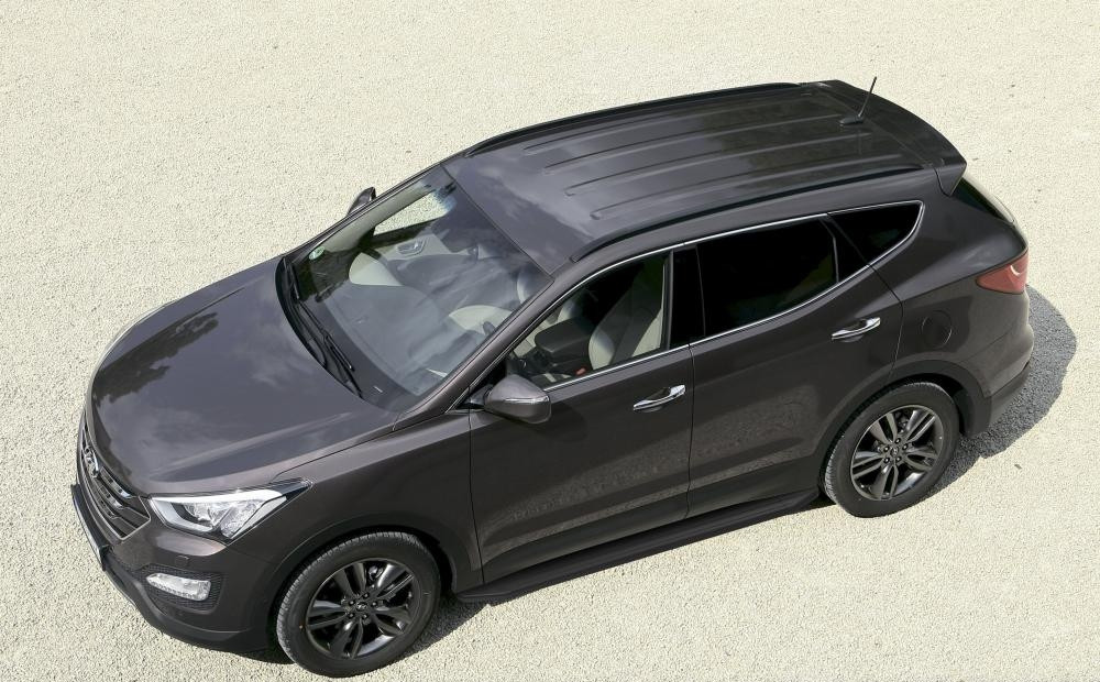 Пороги "Premium-Black" Hyundai Santa Fe (2006-2012)