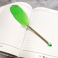 Ручка шариковая (синий стержень) с пером зеленая