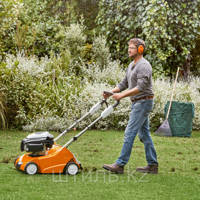 Аэратор STIHL RL 540 (2000 м2) вертикуттер бензинді скарификатор - фото 2 - id-p88908704