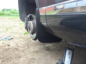 Брызговики для Volkswagen Touareg (2010-2018) Передние (пара), фото 4