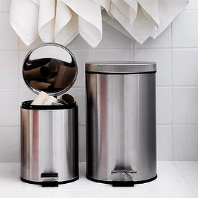 Урны, корзины, контейнеры, баки для мусора