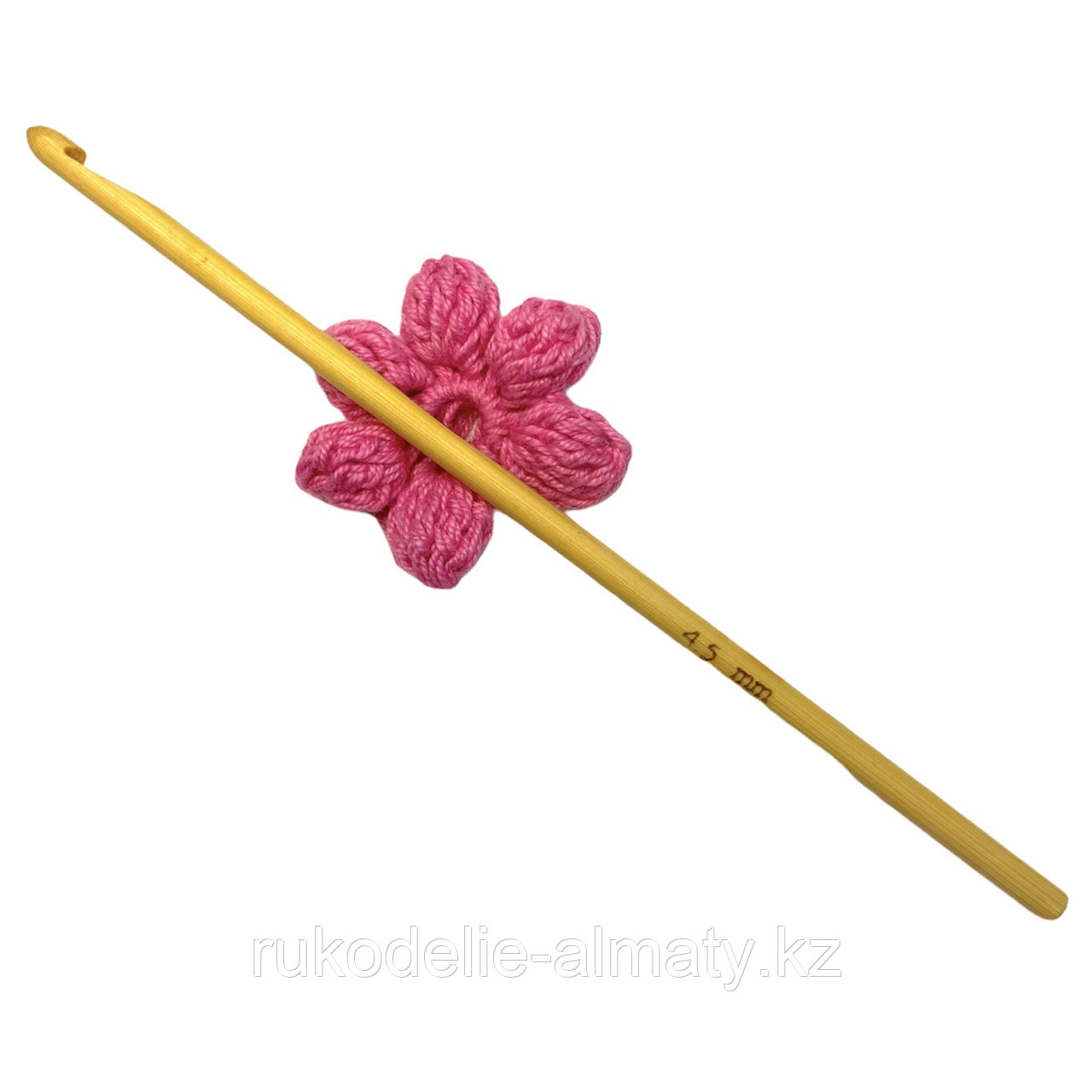 Крючок для вязания бамбуковый 4.5