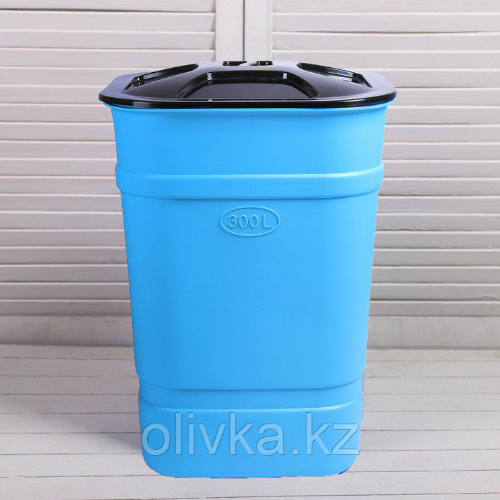 Бочка-бак пищевая, 300 л, с крышкой, цвет МИКС