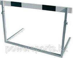 Барьер легкоатлетический