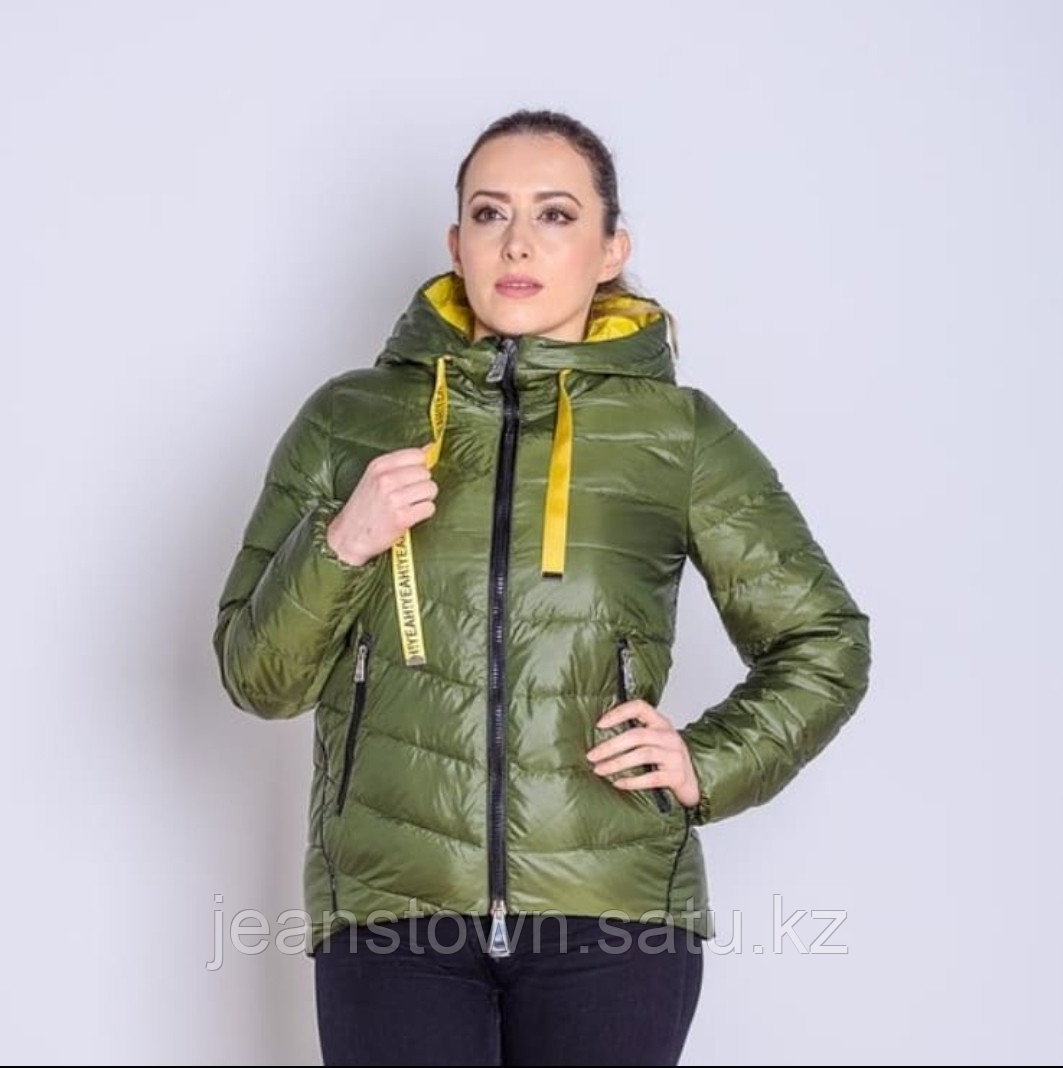 Куртка женская демисезонная Evacana зеленая короткая