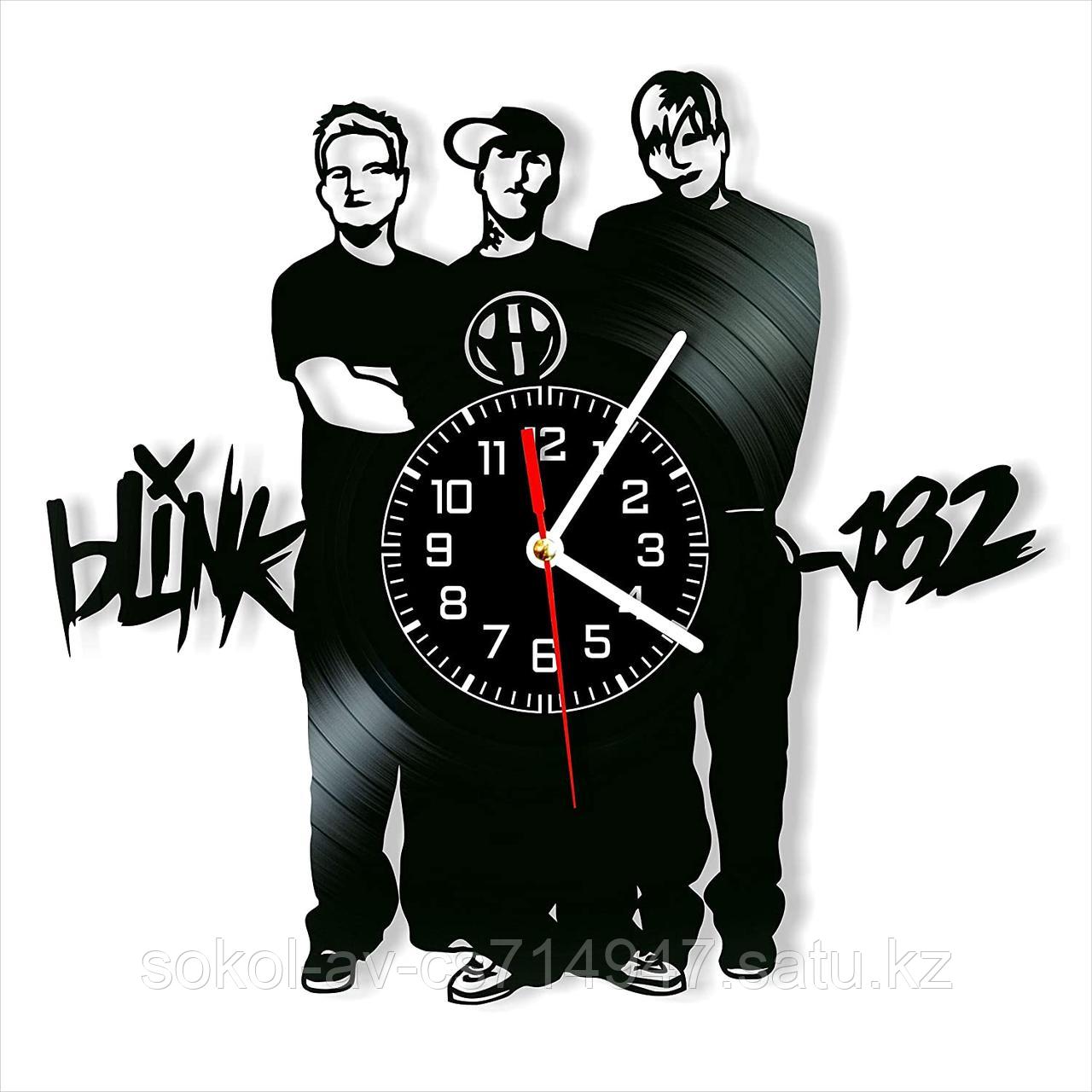 Настенные часы из пластинки, группа Blink 182 Блинк 182, подарок фанатам, любителям, 0378