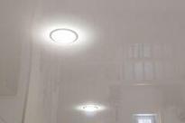 Под натяжной потолок