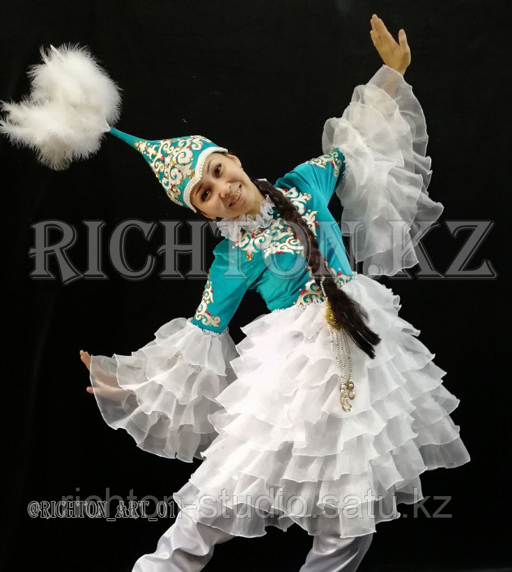 Пошив казахской одежды для танцев