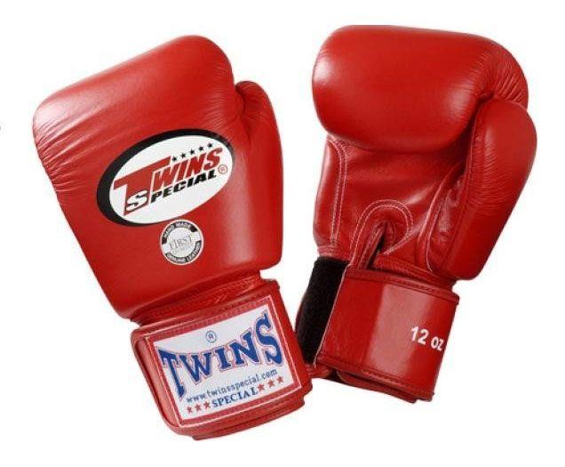 Перчатки Twins BGVL-3 для муай тай и бокса 16 oz (Красный) - фото 1 - id-p86115408